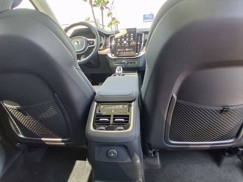 New 2026 Volvo XC90 T8 Plus AWD/4WD image 15