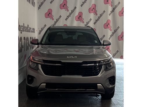 Used 2024 Kia Seltos EX FWD image 6