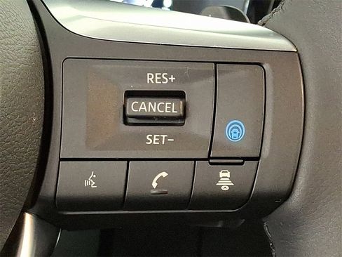 Certified 2025 INFINITI QX60 Luxe image 28