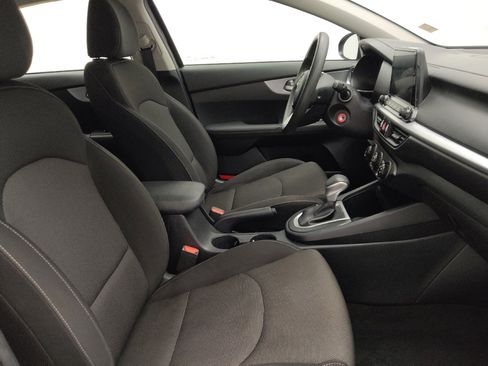 Used 2024 Kia Forte LXS FWD image 21