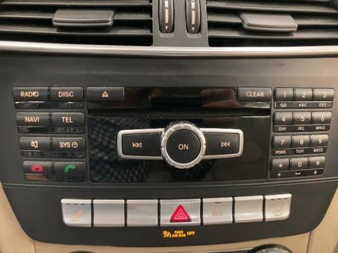 Used 2014 Mercedes-Benz C 300 4MATIC Sedan image 15