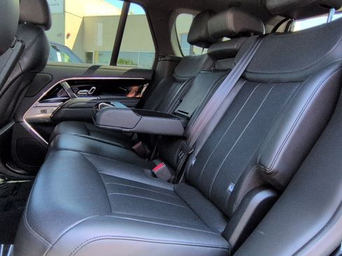 Certified 2023 Land Rover Range Rover SE AWD/4WD image 23