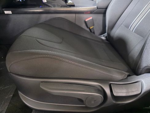 New 2026 Hyundai Elantra SEL Sport Premium FWD image 23
