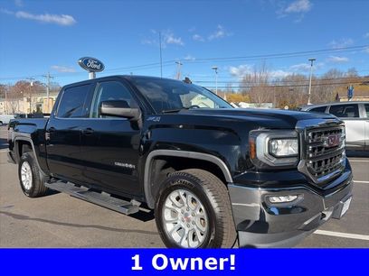 Used 2017 GMC Sierra 1500 SLE w/ SLE Value Package