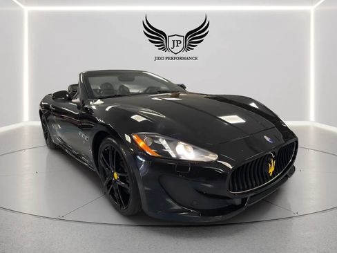 Used 2015 Maserati GranTurismo Sport RWD image 2