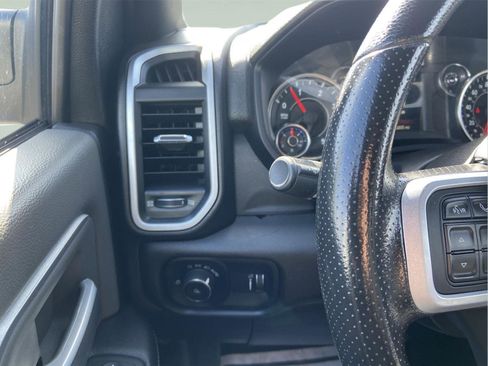 Used 2022 RAM 2500 Big Horn image 28