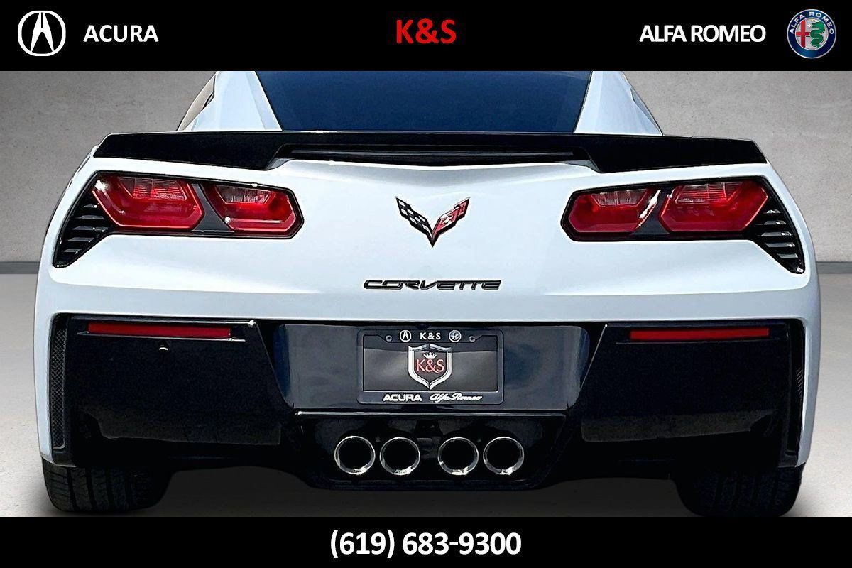 Used 2019 Chevrolet Corvette Stingray Coupe w/ Carbon Flash Badge Package RWD image 32