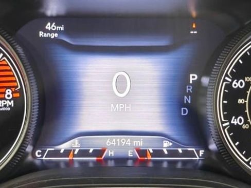 Used 2020 Jeep Cherokee Limited image 54