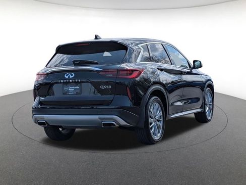 Used 2025 INFINITI QX50 Pure AWD/4WD image 5