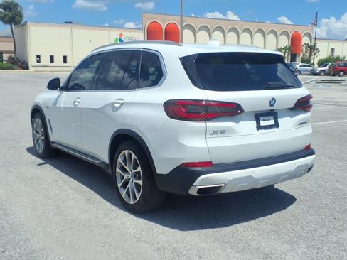 Used 2022 BMW X5 xDrive45e AWD/4WD image 5