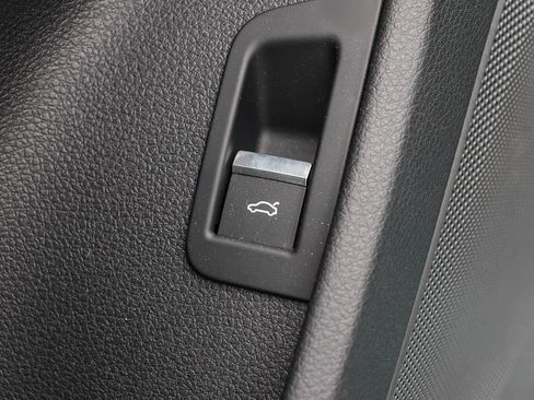 Used 2023 Audi Q7 2.0T Premium w/ Convenience Package image 53