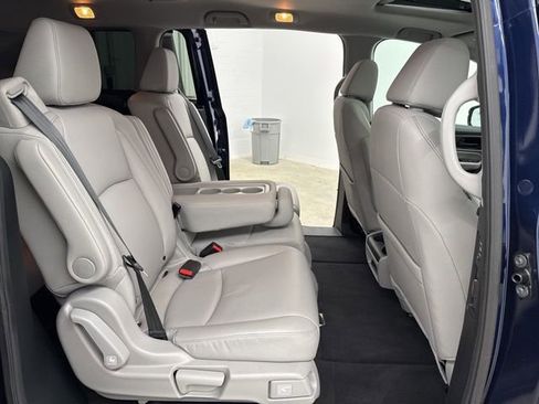 Used 2023 Honda Odyssey EX-L image 22
