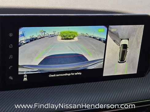 Used 2025 Nissan Kicks SR FWD image 27