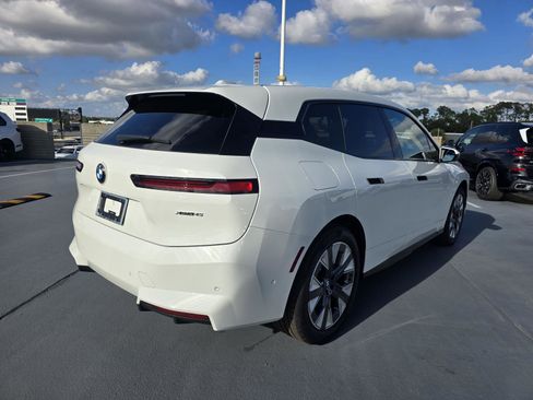 New 2026 BMW iX xDrive45 w/ Premium Package image 3