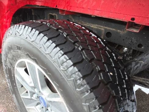Used 2016 Ford F150 XLT w/ Equipment Group 302A Luxury AWD/4WD image 5