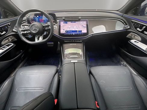 Used 2025 Mercedes-Benz E 53 AMG e 4MATIC Sedan image 7