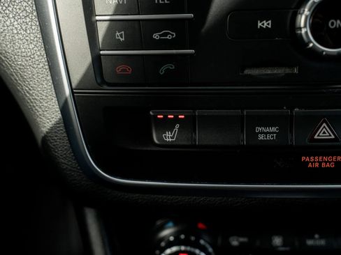 Used 2016 Mercedes-Benz CLA 250 4MATIC image 23