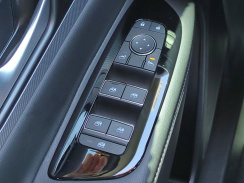 Certified 2025 Nissan Murano SL AWD/4WD image 13