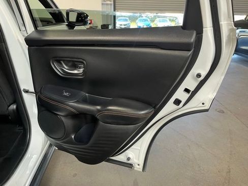 Used 2024 Honda HR-V Sport image 15