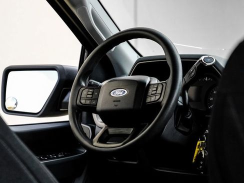 Used 2023 Ford F150 XLT AWD/4WD image 14