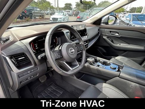 Used 2023 Nissan Rogue Platinum w/ Platinum Premium Package AWD/4WD image 16