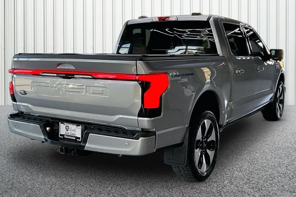 Used 2023 Ford F150 Lightning Platinum AWD/4WD image 6