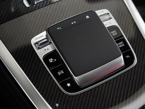 Used 2025 Mercedes-Benz G 63 AMG AMG G 63 image 32