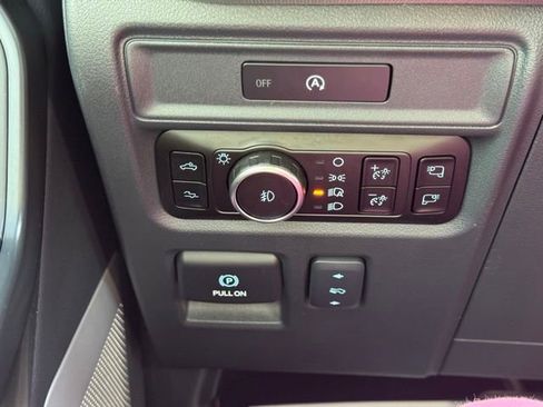 Used 2025 Ford F150 Raptor image 33