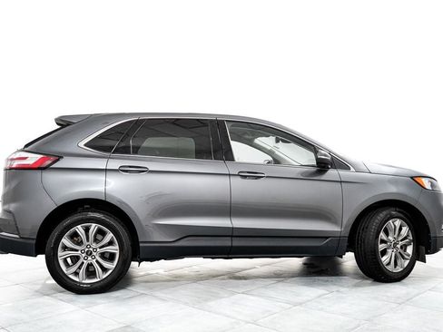 Certified 2024 Ford Edge Titanium AWD/4WD image 7