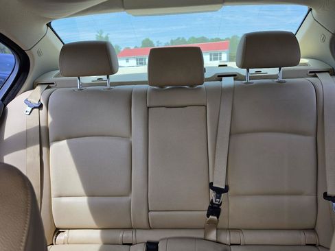Used 2013 BMW 528i Sedan RWD image 7
