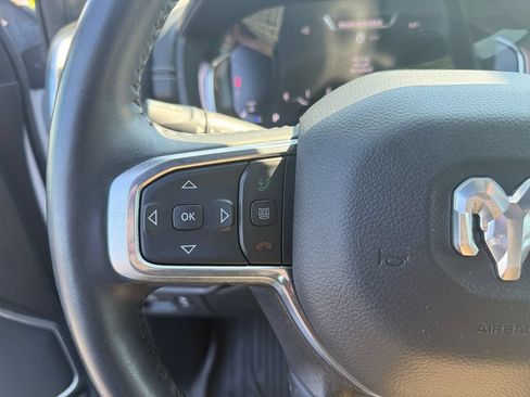 Used 2023 RAM 1500 Laramie AWD/4WD image 32