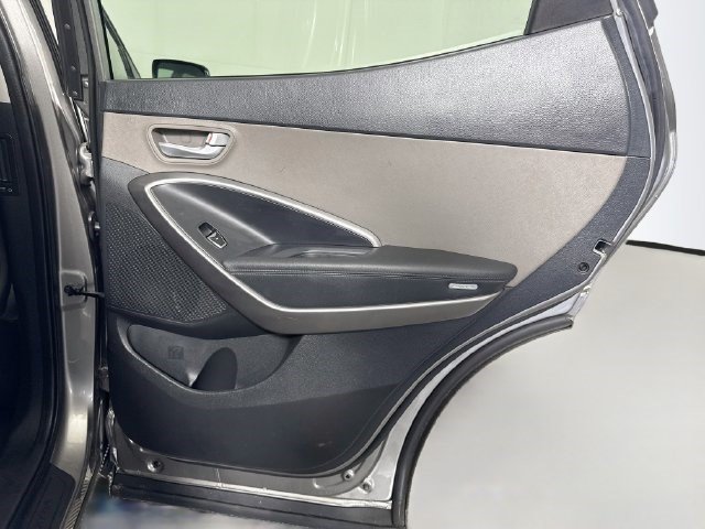 Used 2017 Hyundai Santa Fe Sport AWD/4WD image 26