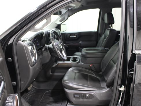 Used 2020 GMC Sierra 1500 SLT AWD/4WD image 3