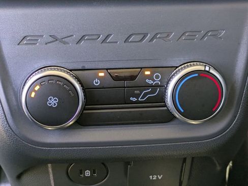 New 2026 Ford Explorer Active w/ Active Comfort Package image 27