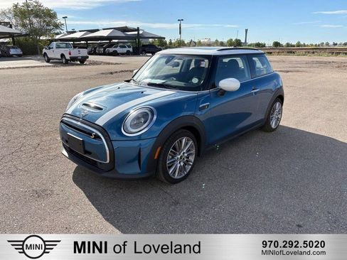 Used 2024 MINI Cooper SE w/ Signature Upholstery Package FWD image 1