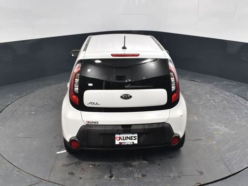 Used 2015 Kia Soul Base image 28