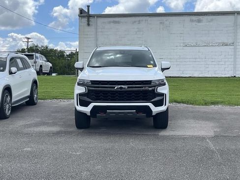 Used 2021 Chevrolet Suburban Z71 w/ Rear Media and Nav Package AWD/4WD image 7
