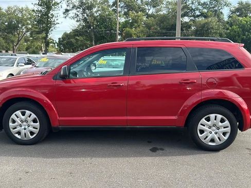 Used 2018 Dodge Journey SE FWD image 13