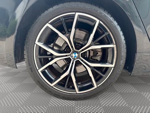 Used 2021 BMW 530i RWD image 30
