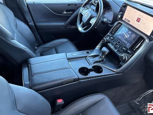Used 2023 Lexus LX 600 4WD w/ Interior Upgrade Package image 21