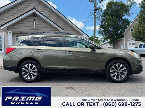 Used 2015 Subaru Outback 2.5i Limited AWD/4WD image 8