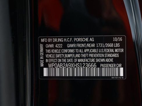Used 2017 Porsche 911 Carrera S image 33