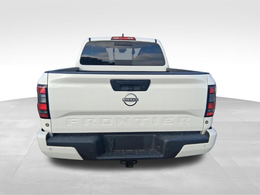 Used 2023 Nissan Frontier SV w/ SV Convenience Package AWD/4WD image 7