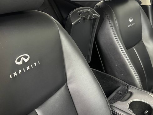 Used 2014 INFINITI Q50 Premium w/ All Weather Package RWD image 31