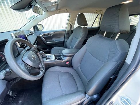Used 2025 Toyota RAV4 LE FWD image 23