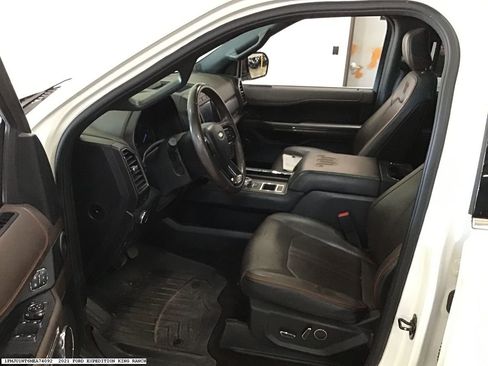 Used 2021 Ford Expedition King Ranch image 13