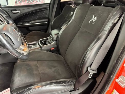 Used 2020 Dodge Charger Scat Pack RWD image 35