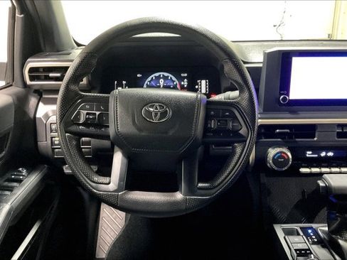 Certified 2024 Toyota Tacoma SR AWD/4WD image 5