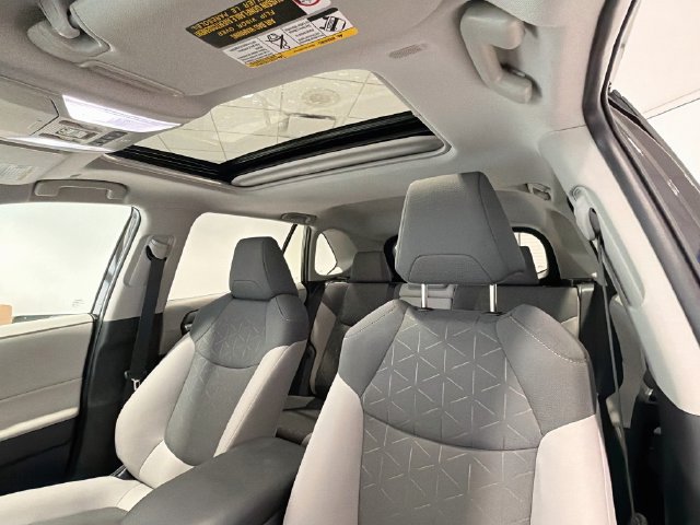 Certified 2025 Toyota RAV4 XLE w/ Convenience Package AWD/4WD image 18