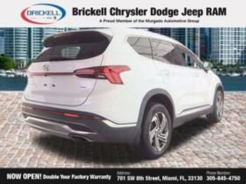 Used 2022 Hyundai Santa Fe SEL FWD image 9